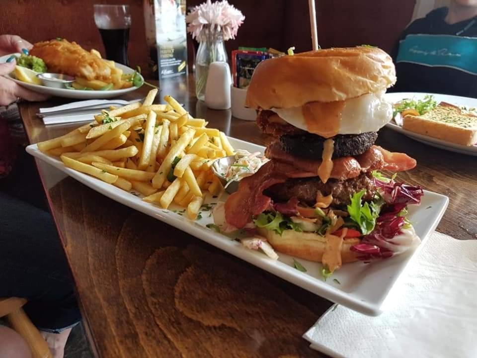 The Stag 호텔 Northwood  외부 사진